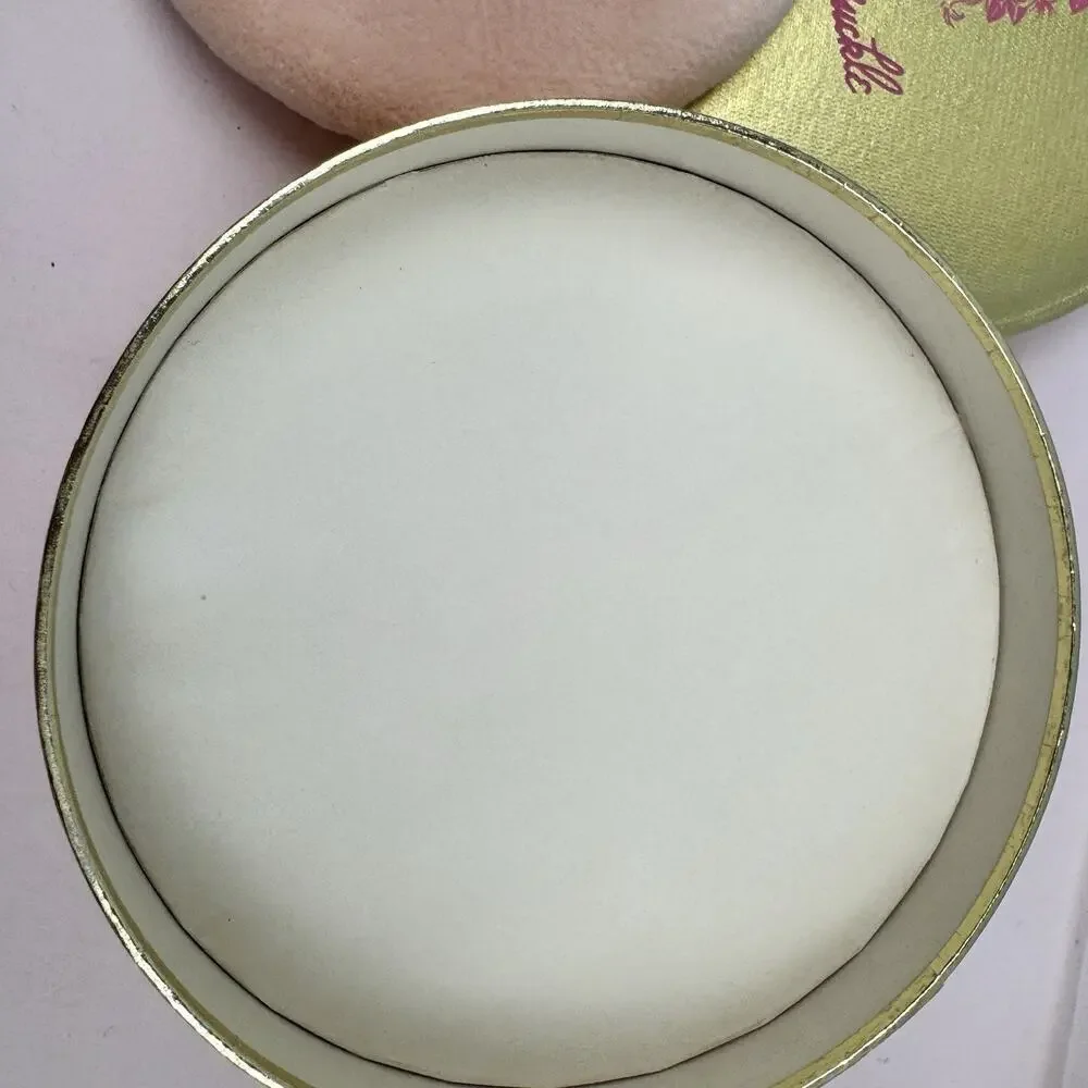 Old 97 Company FL Tammy Cosmetics Perfumed Bath Powder Honeysuckle 6 oz NEW RARE